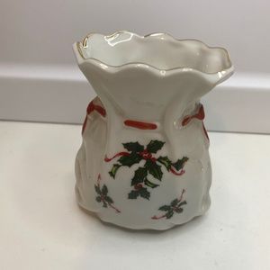 Vintage Lefton Hand Painted Christmas Holly Vases 03728 Bag Shaped 4 Inch Tall